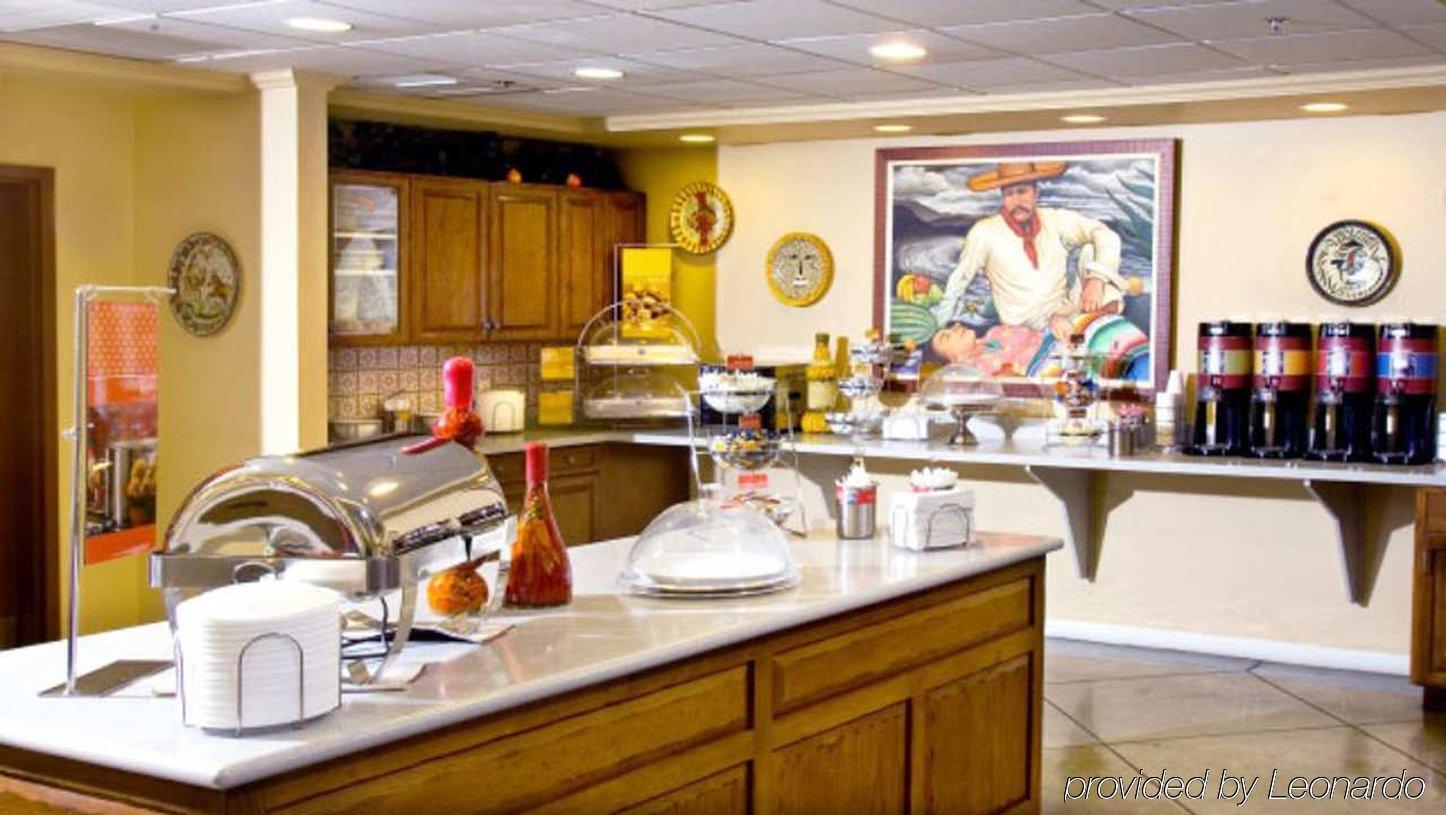 Hampton Inn & Suites Tucson Mall Casas Adobes Restaurante foto